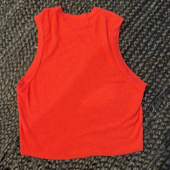 Wildfox Crop - Picture 3 of 3